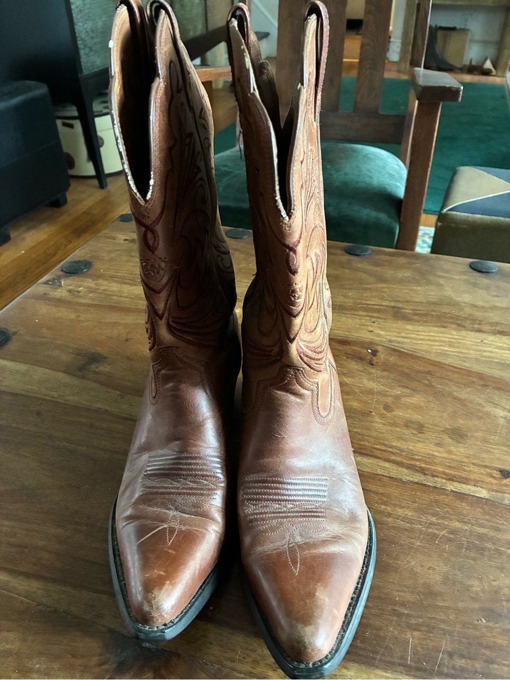 Ariat vintage Classic Brown Leather Western Cowboy Boots